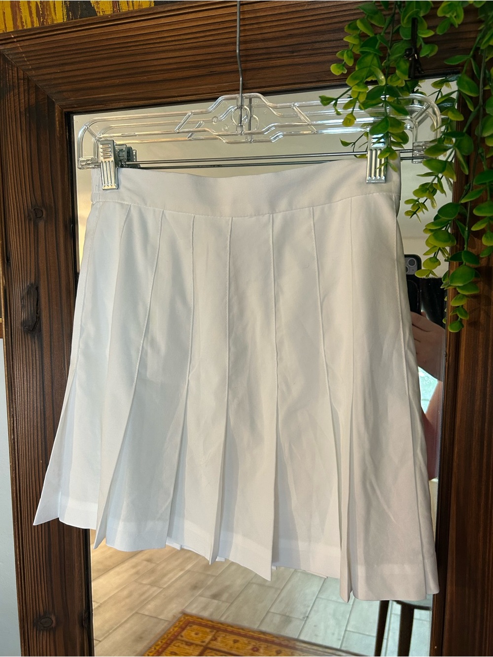 Women’s vintage White Pleated sporty Skirt